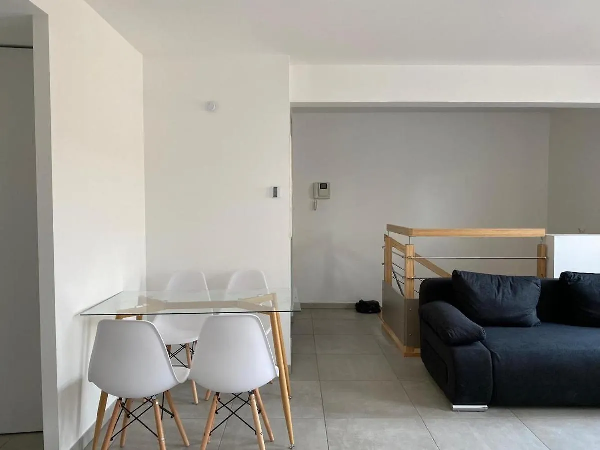301 - Appartement Duplex Moderne - Jeanne D Arc, Toulouse